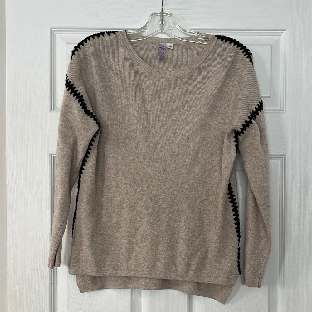 4/$20 Alya Beige Sweater with Black Trim